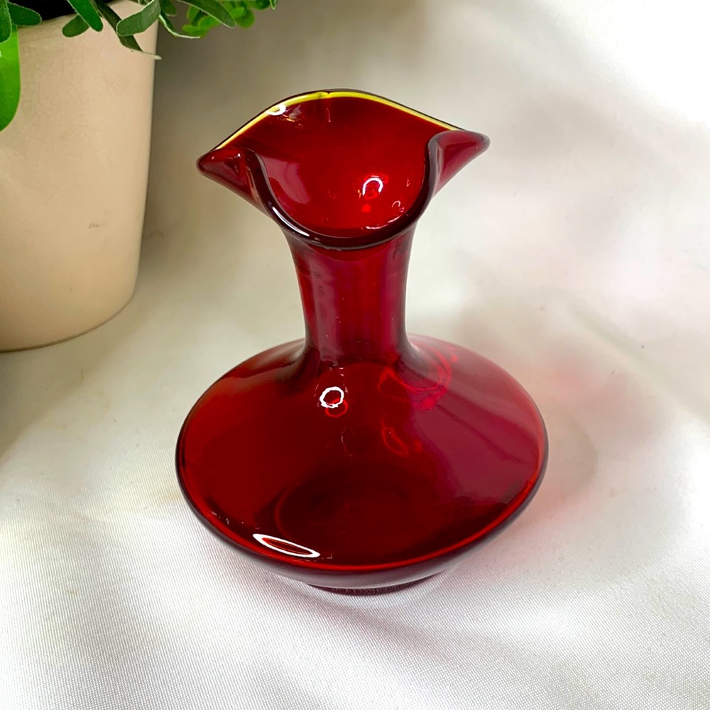 Vintage Rainbow Glass Huntington West Virginia Ruby red vase with amber rim vase